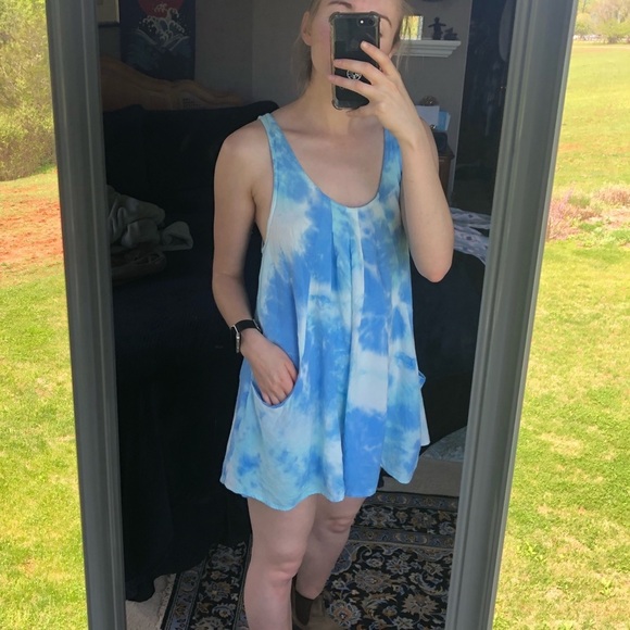 TOBI Tie Dye Mini Swing Foley Dress Small Blue - Picture 1 of 3